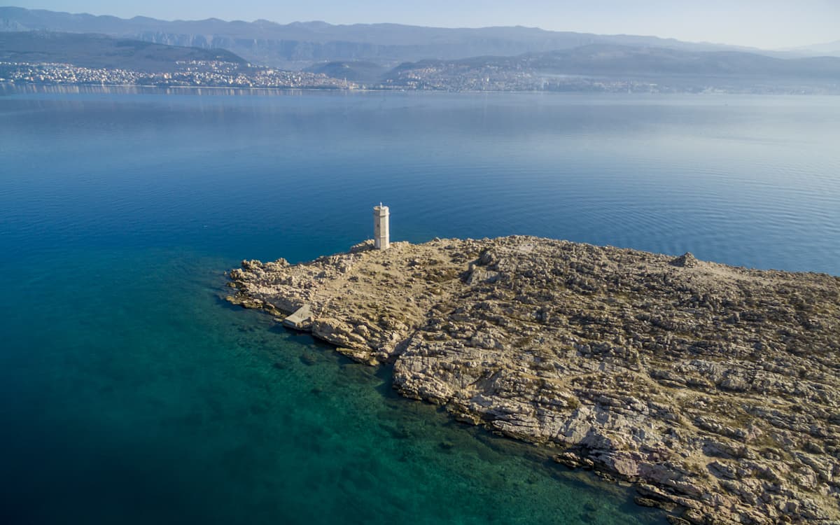 Crikvenica to Šilo glass boat tour from sky